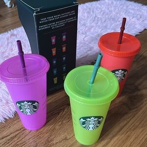 EXCLUSIVE Starbucks Color Changing Reusable Cold Cups 24FL Oz ( Pick your color)